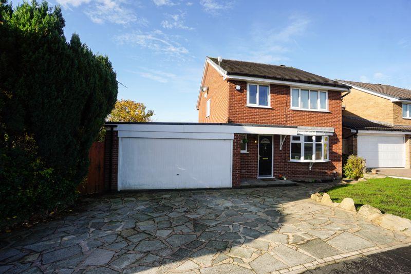 Daisy Hill Drive, Adlington 4 bed detached house £340,000