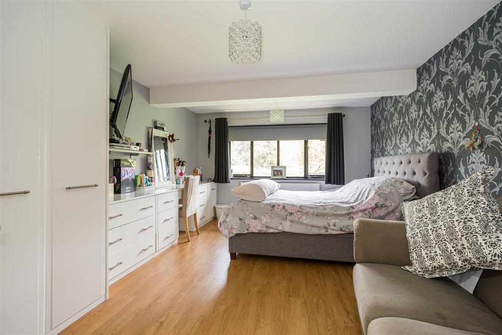 Bedroom 5