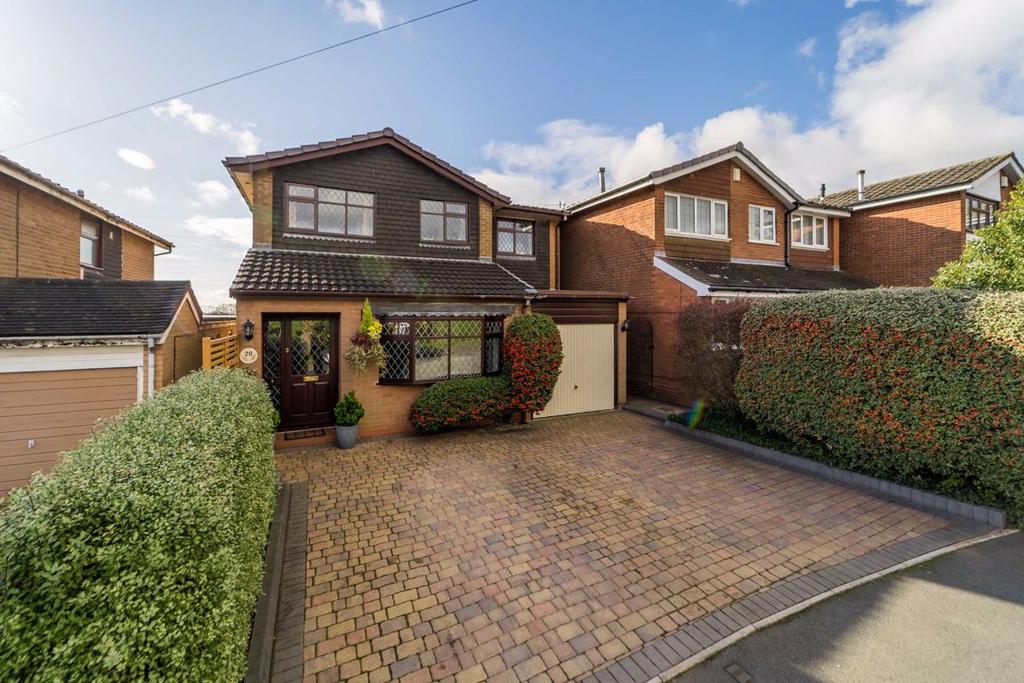 20, Himley Gardens, Lower Gornal, Dudley, West Midlands, DY3 4 bed