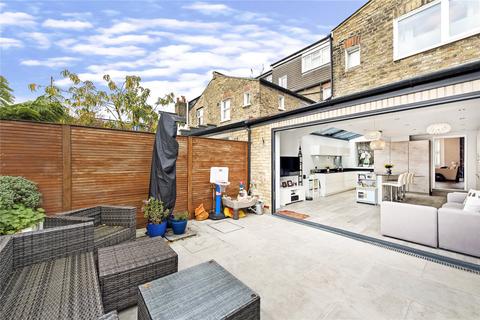 38 Cornwall Grove, London, W4 2LB