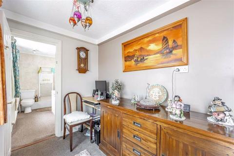 35 Broadway, Crowland, Peterborough, PE6 0BJ