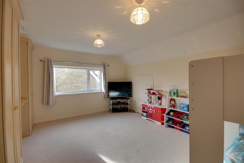 38 Manor Road, Swanland, North Ferriby, HU14 3PB