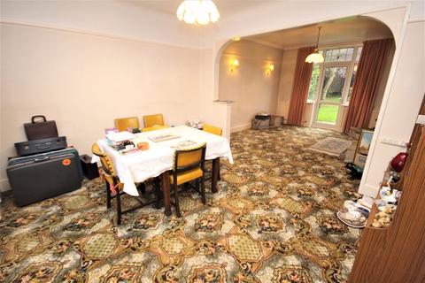30 Colemore Road, Bournemouth, BH7 6RZ