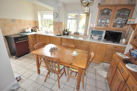 15 Bowbridge Lane, Bottesford, Nottingham, NG13 0AQ