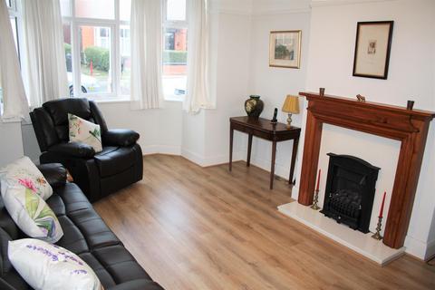 29 Highfield Park, Rhyl, LL18 3NH
