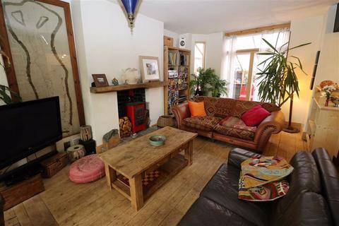 109 Dudley Road, Manchester, M16 8BW