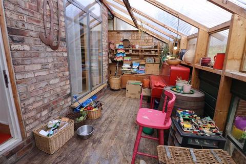 109 Dudley Road, Manchester, M16 8BW