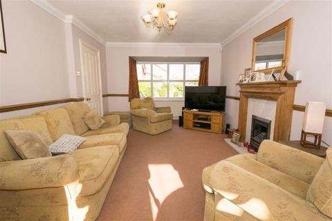 12 Chestnut Close, Middlewich, CW10 9QJ