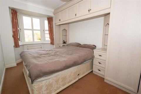 12 Chestnut Close, Middlewich, CW10 9QJ