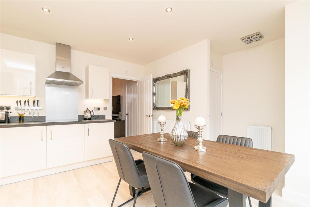 Dining Kitchen
