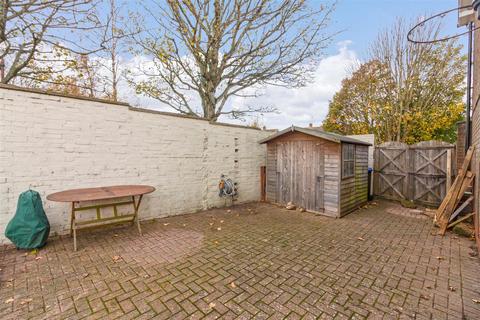 130 Limbrick Lane, Goring By Sea, Worthing, BN12 6AQ