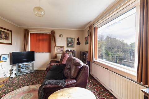 Sungari Banks Rise, Bentham, Lancaster, LA2 7JW