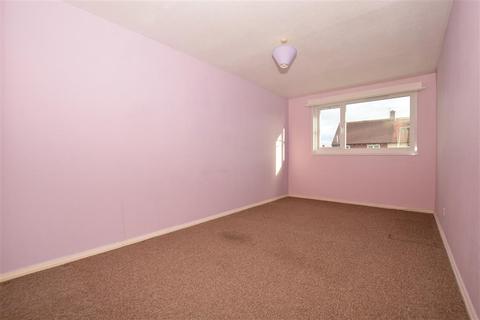 9 Clarkes Close, Deal, CT14 9JE