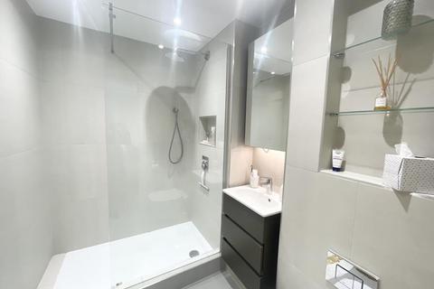 undefined, Gardiner Place,  Henley-On-Thames,  RG9
