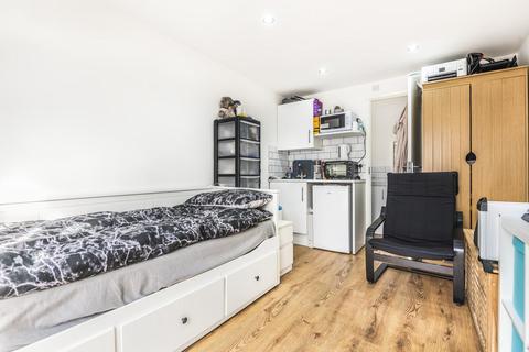 34 Bourne Road, Bromley, BR2 9NS