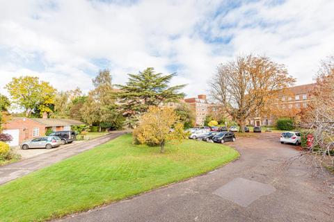 2 bedroom apartment to rent, Woodstock Close,  Summertown,  OX2