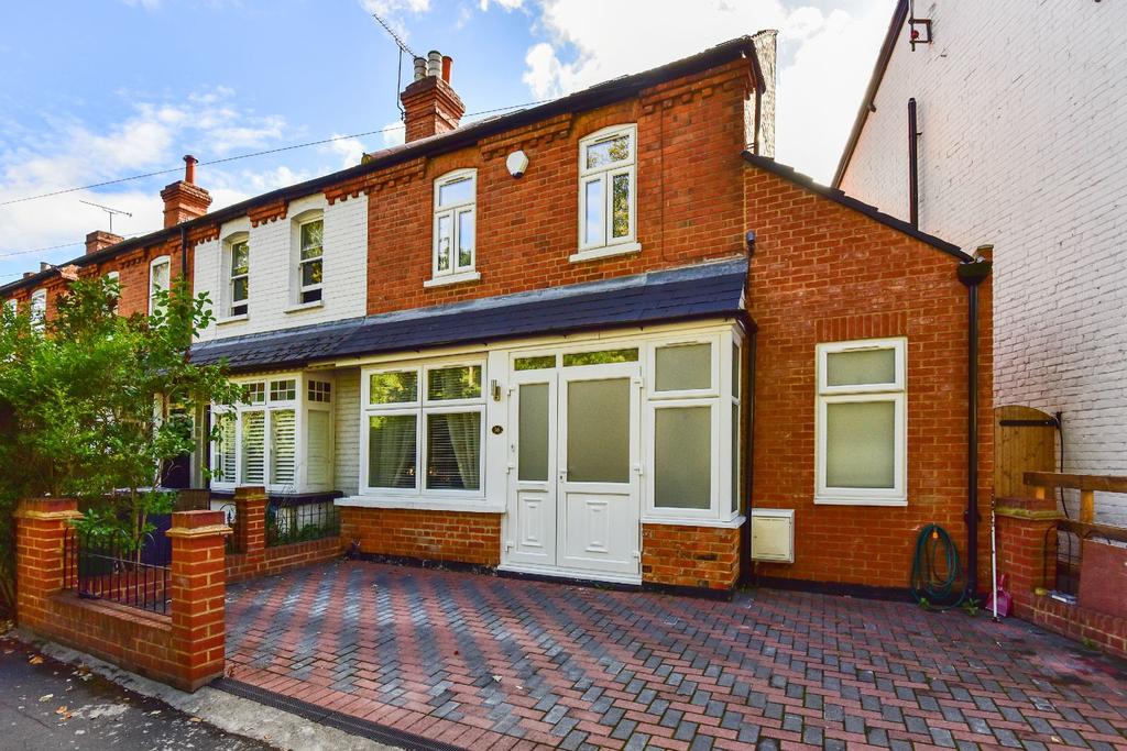 Kings Ride, Camberley, Surrey, GU15 3 bed end of terrace house £400,000