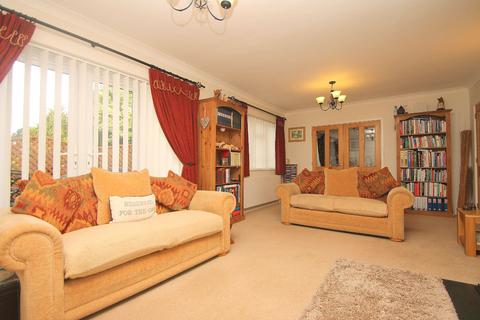 11 Denning Close, Fleet, GU52 7SP