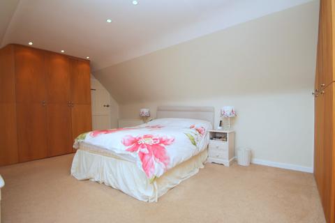 34 Basingbourne Road, Fleet, GU52 6TH