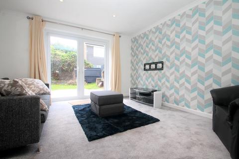 5 Glamis Close, Frimley, Camberley, GU16 8YR