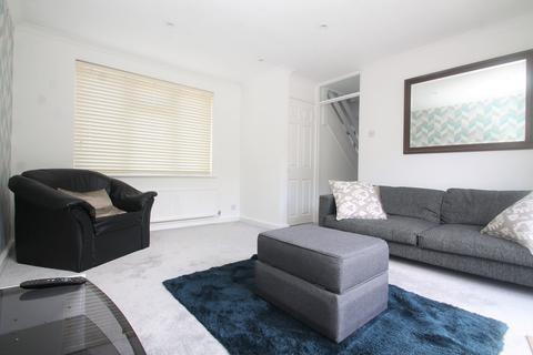 5 Glamis Close, Frimley, Camberley, GU16 8YR