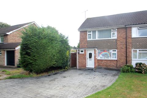 4 Bailey Close, Frimley, Camberley, GU16 7EN