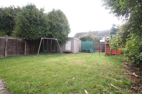 4 Bailey Close, Frimley, Camberley, GU16 7EN