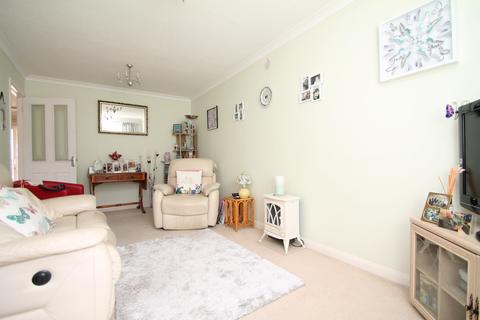 36 Burdock Close, Lightwater, GU18 5YP