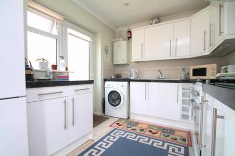36 Burdock Close, Lightwater, GU18 5YP