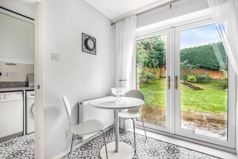 2 Ling Drive, Lightwater, GU18 5PA
