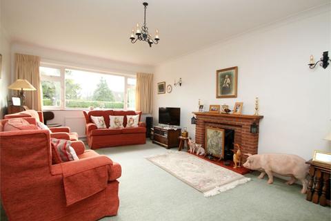 4 Benner Lane, West End, Woking, GU24 9JQ