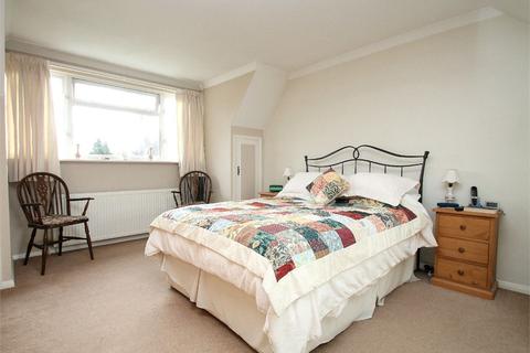 4 Benner Lane, West End, Woking, GU24 9JQ