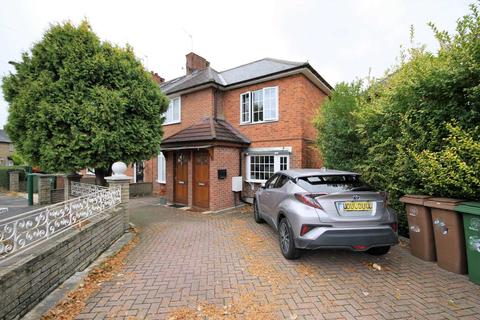 38a Kirksted Road, Morden, SM4 6NJ