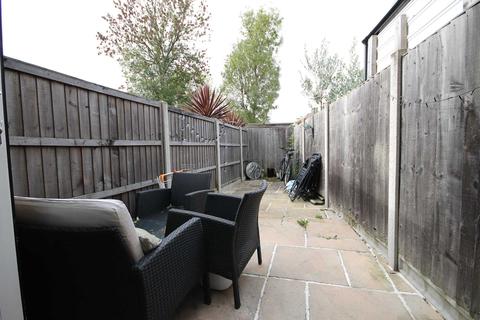 38a Kirksted Road, Morden, SM4 6NJ