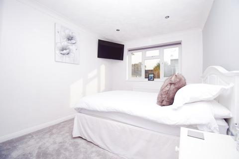 44 Alder Drive, Alderholt, Fordingbridge, SP6 3EP