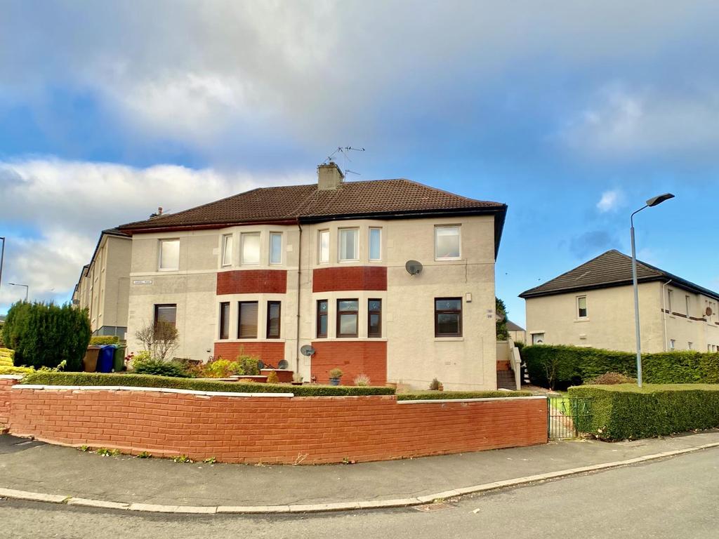 28 Cardell Drive, Paisley 1 bed apartment £55,000