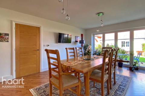 Rose House Keeble Road, Brantham, Manningtree, CO11 1FG