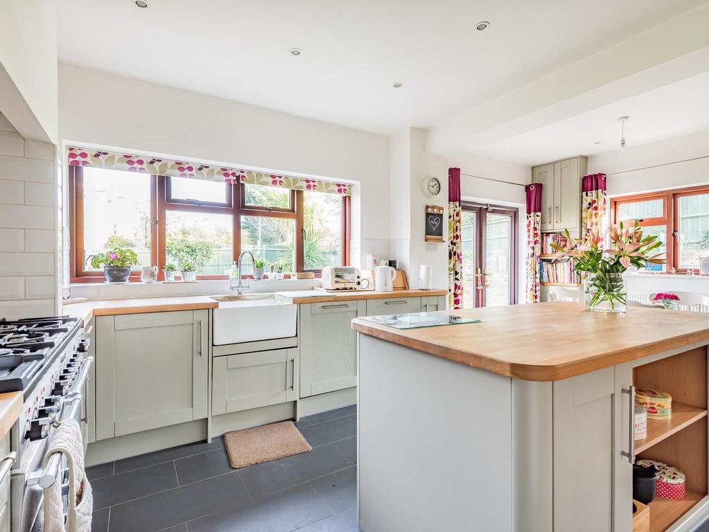 Kitchen/Breakfast Ro