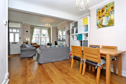 10 Geraldine Road, London, W4 3PA