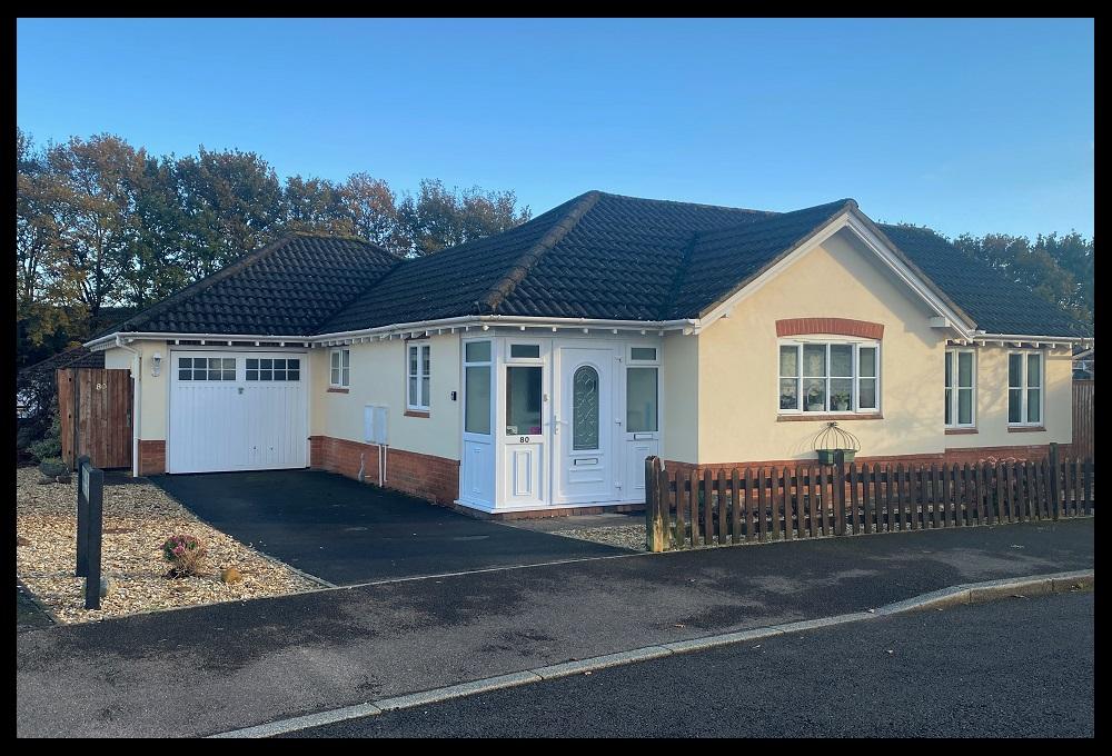 Dickens Dell, Totton, Southampton SO40 3 bed detached bungalow £400,000
