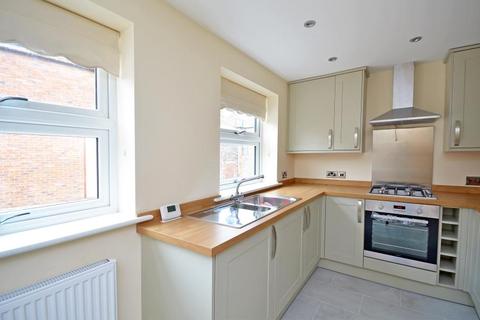 2 bedroom detached house to rent - SLINGSBY GROVE, TADCASTER ROAD, YORK, YO24 1LS