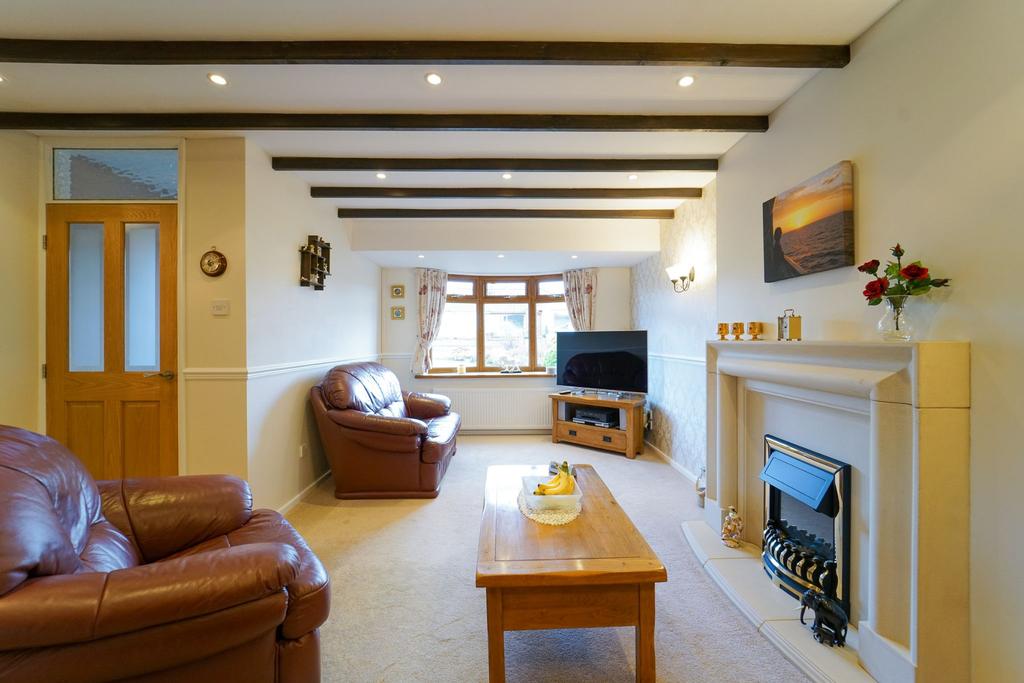 Priory Drive, Darwen, BB3 2 bed detached bungalow £177,500