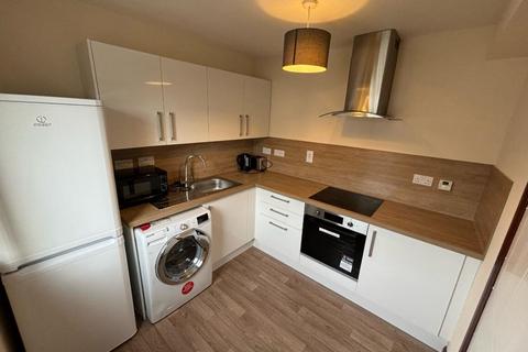 2 bedroom flat to rent, Bloomfield Court, City Centre, Aberdeen, AB10