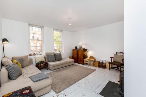 Flat 18, Algar House Webber Row, London, SE1 8QT