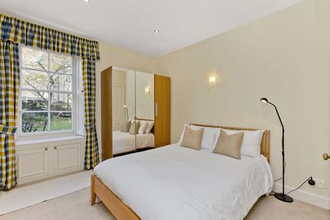 8b/2 Dean Terrace, Edinburgh, EH4 1ND