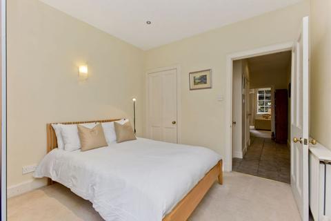 8b/2 Dean Terrace, Edinburgh, EH4 1ND