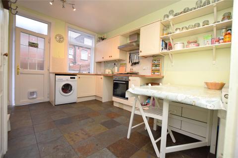 54 Cross Flatts Place, Beeston, Leeds, LS11 7JN