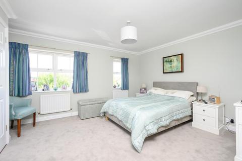 9 Camel Grove, Kingston Upon Thames, KT2 5GR