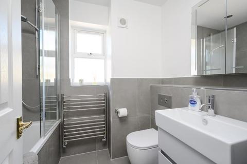 9 Camel Grove, Kingston Upon Thames, KT2 5GR
