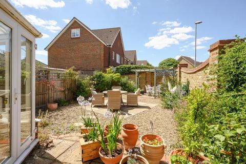 9 Camel Grove, Kingston Upon Thames, KT2 5GR